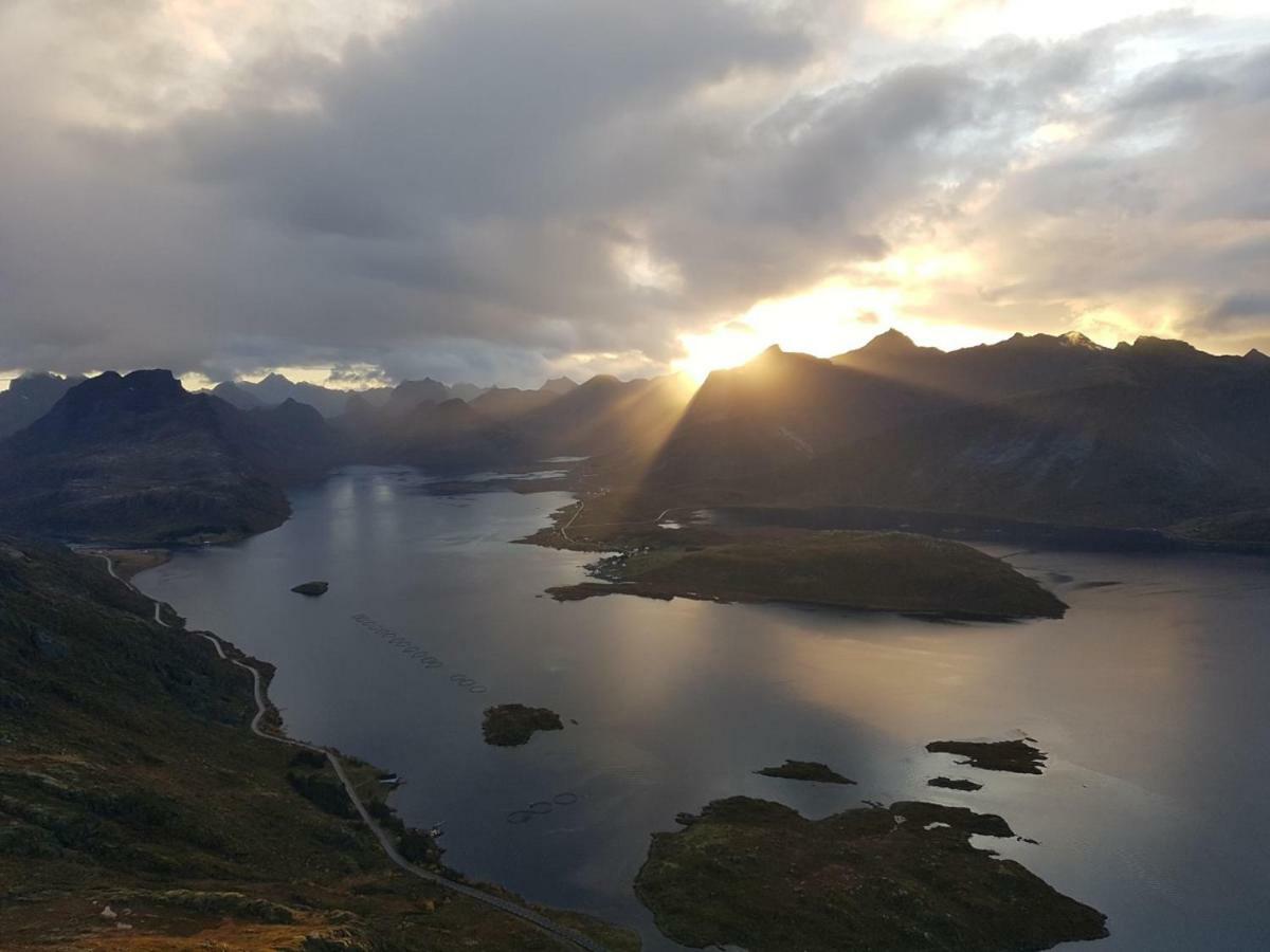 Lofoten Home Apartment Leknes Exterior photo